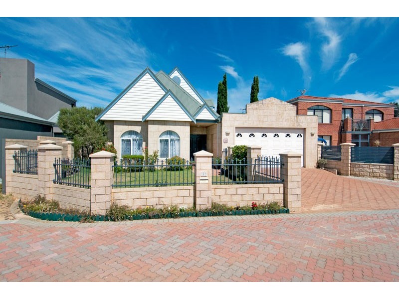 32 San Marco Quays, Halls Head WA 6210