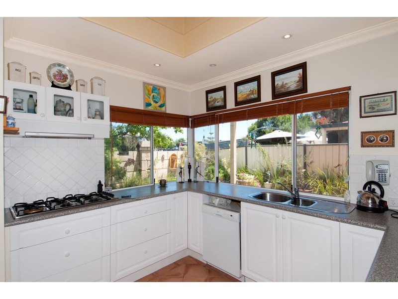 32 San Marco Quays, Halls Head WA 6210