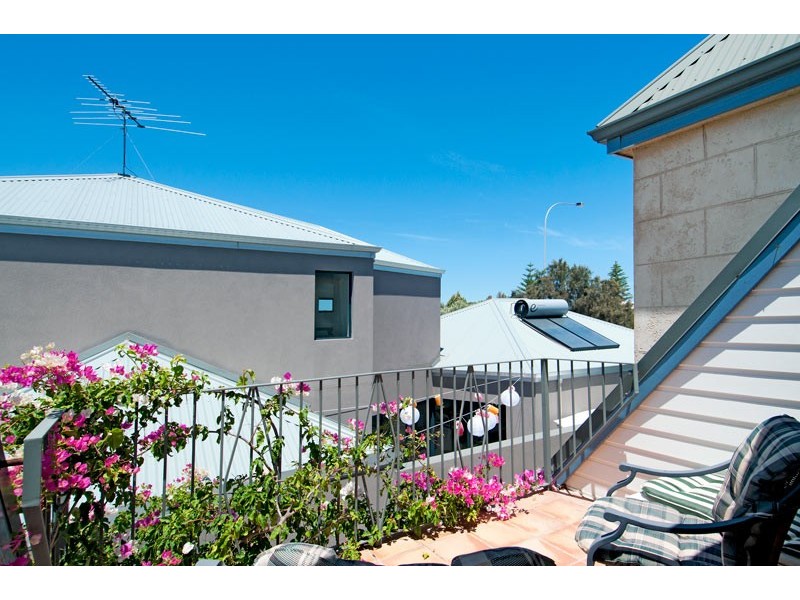 32 San Marco Quays, Halls Head WA 6210