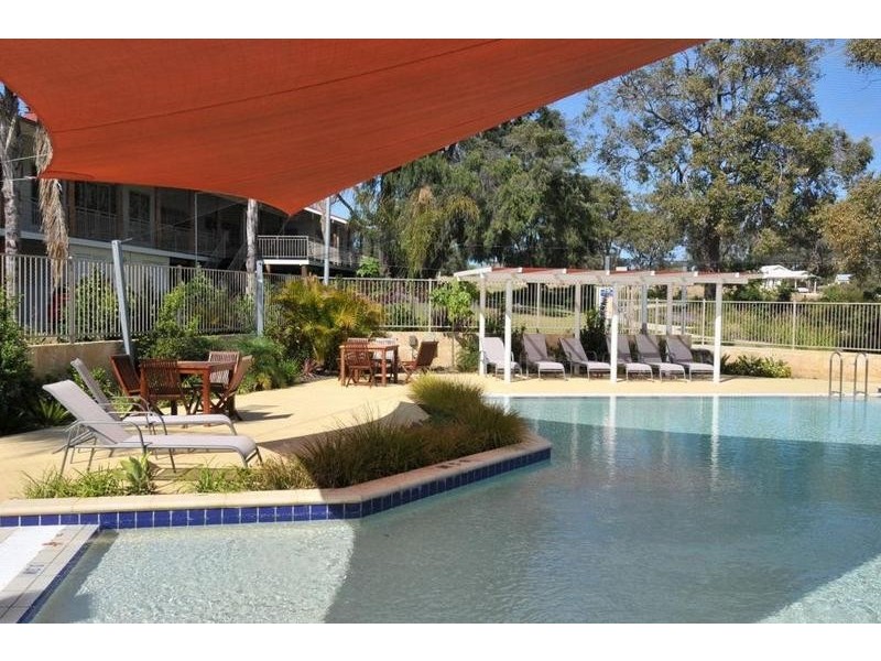 2 Sunflower Cove, Dawesville WA 6211