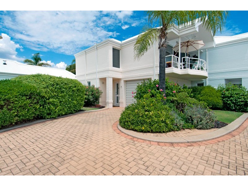 3/3 Leslie Street, Dudley Park WA 6210