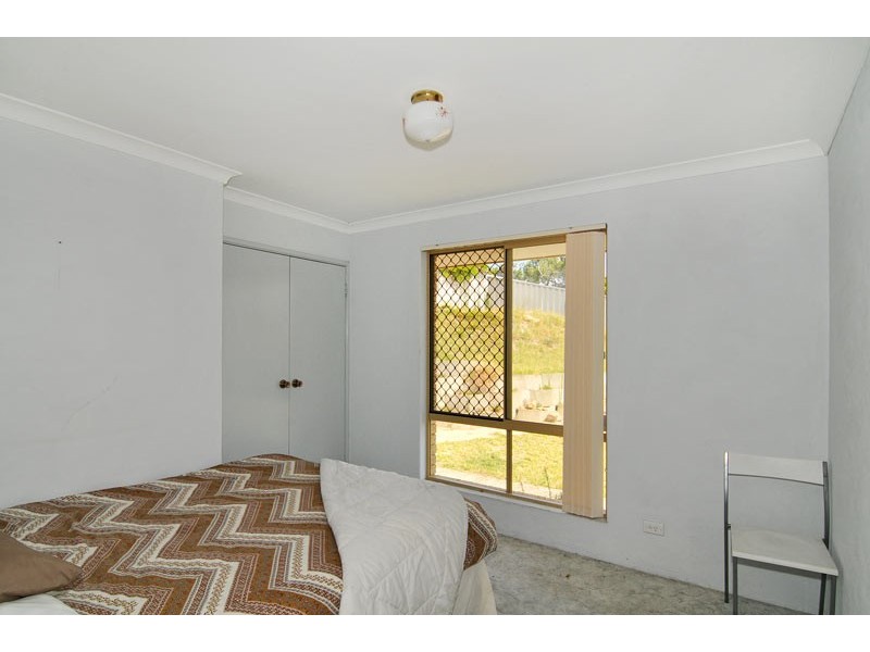 17 Seawind Drive, Silver Sands WA 6210
