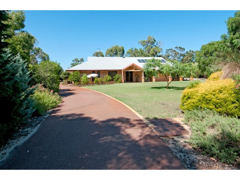 64 Nutbush Avenue, Falcon WA 6210