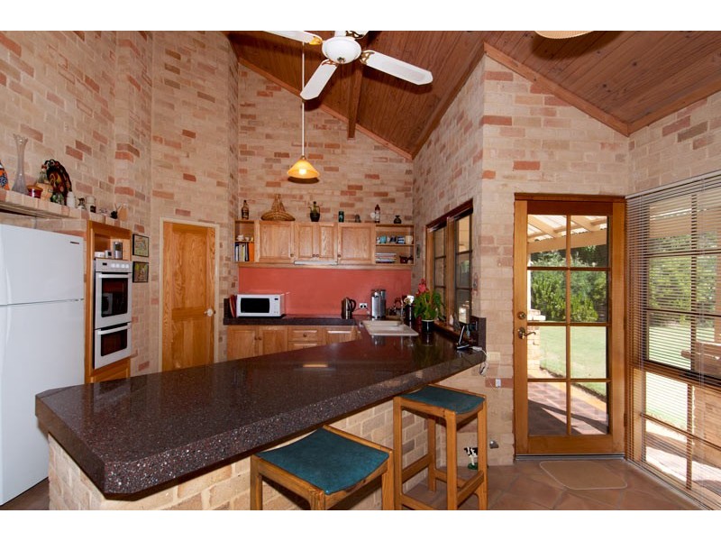 64 Nutbush Avenue, Falcon WA 6210