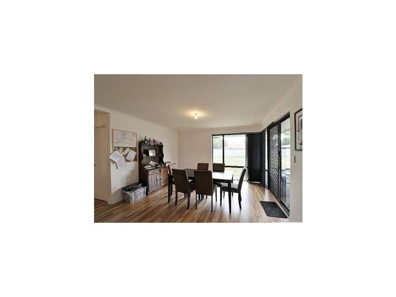 19 Adare Place, Coodanup WA 6210