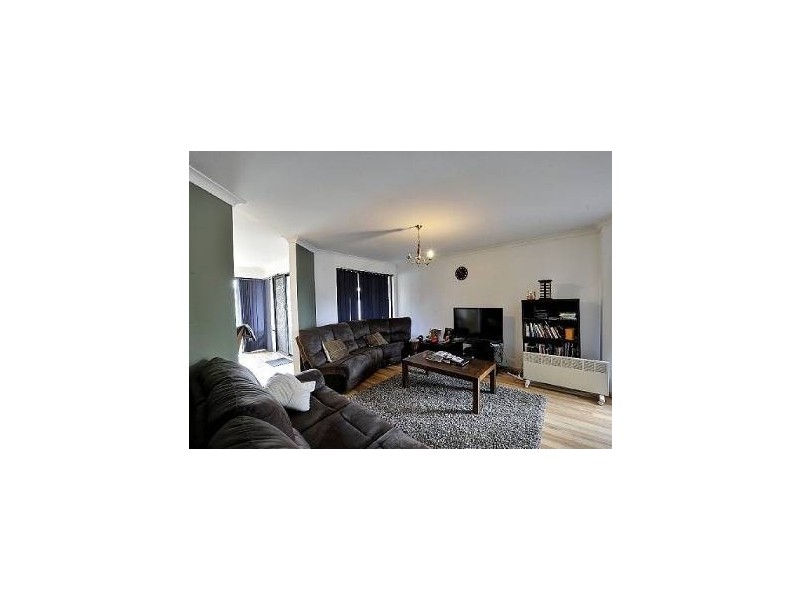 19 Adare Place, Coodanup WA 6210