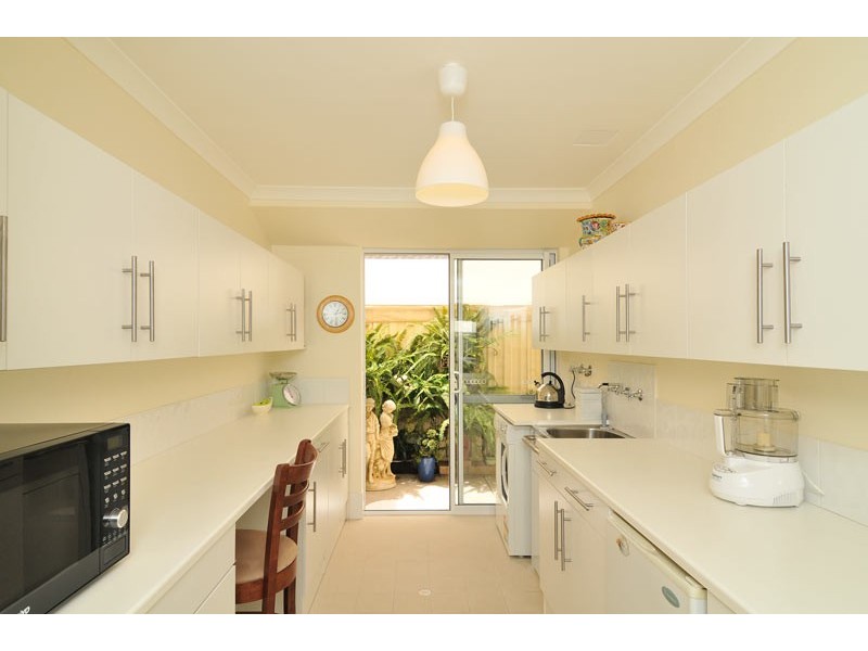 42 Enterprise Avenue, Falcon WA 6210