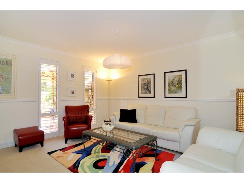 42 Enterprise Avenue, Falcon WA 6210