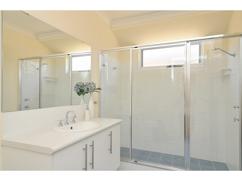 42 Enterprise Avenue, Falcon WA 6210