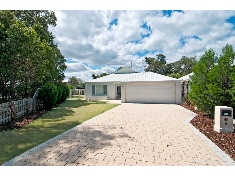8 Onslow Court, Erskine WA 6210