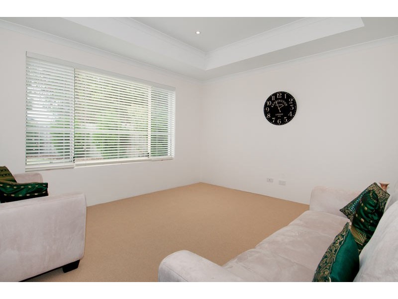 8 Onslow Court, Erskine WA 6210