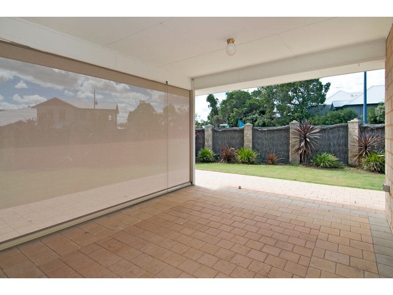 8 Onslow Court, Erskine WA 6210