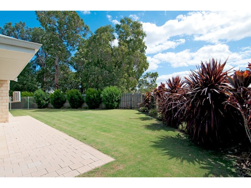 8 Onslow Court, Erskine WA 6210