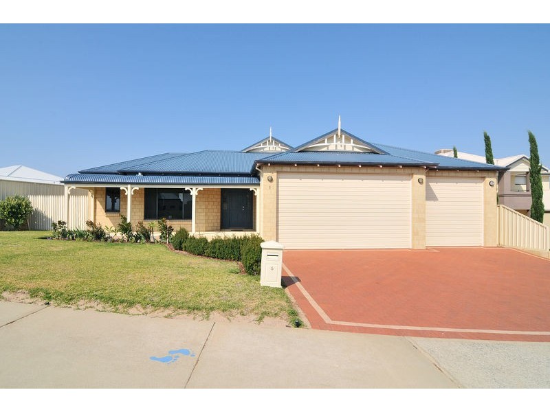 5 Cranbrook Crescent, Dawesville WA 6211