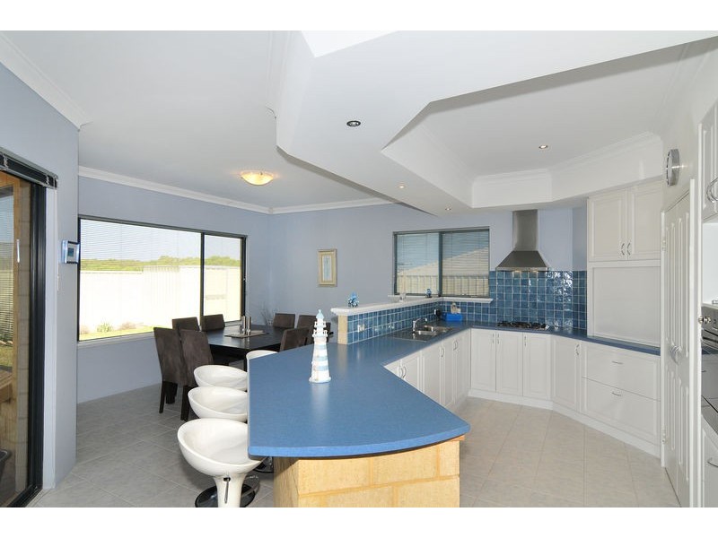 5 Cranbrook Crescent, Dawesville WA 6211