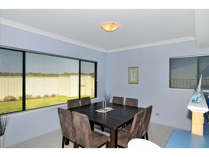 5 Cranbrook Crescent, Dawesville WA 6211