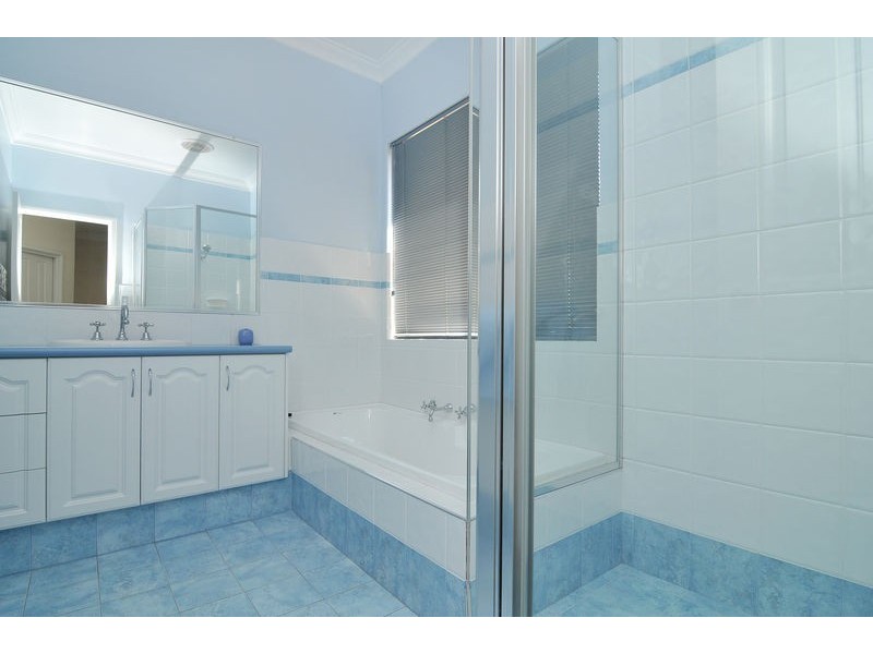 5 Cranbrook Crescent, Dawesville WA 6211