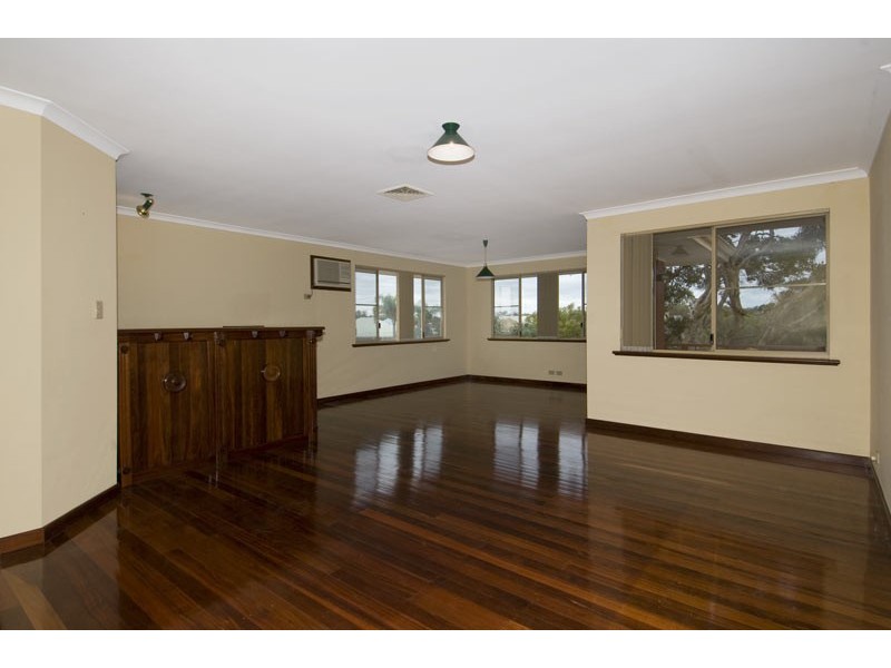 4 Egret Place, South Yunderup WA 6208