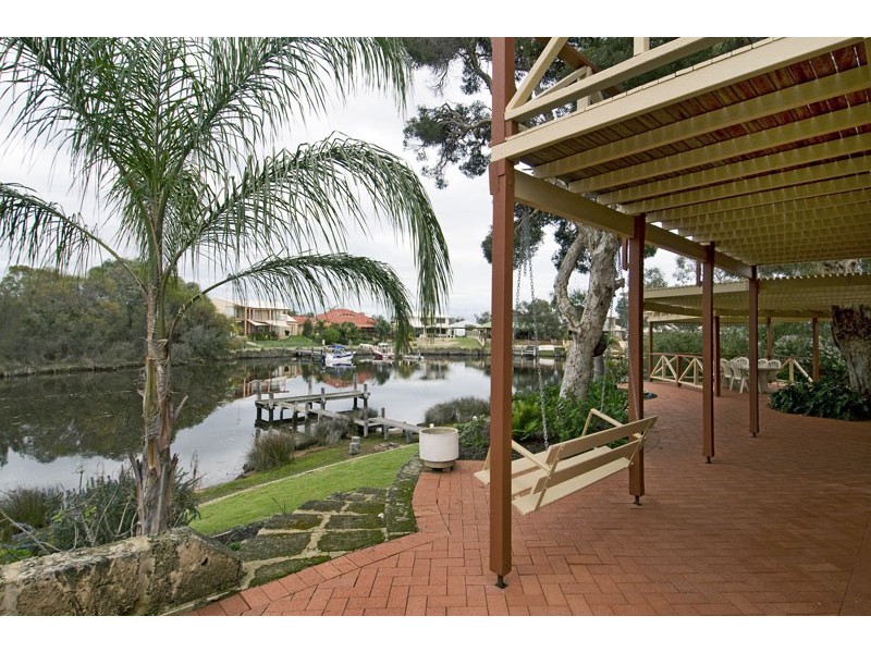 4 Egret Place, South Yunderup WA 6208