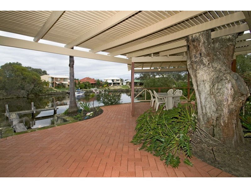 4 Egret Place, South Yunderup WA 6208