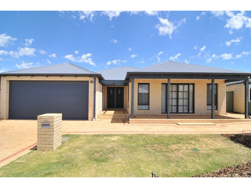 10 Gayze Retreat, Ravenswood WA 6208