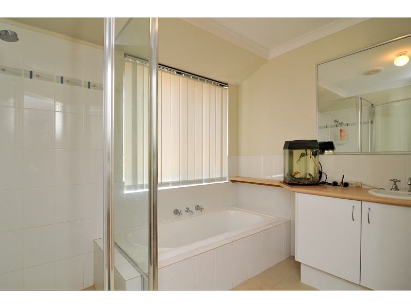 10 Gayze Retreat, Ravenswood WA 6208