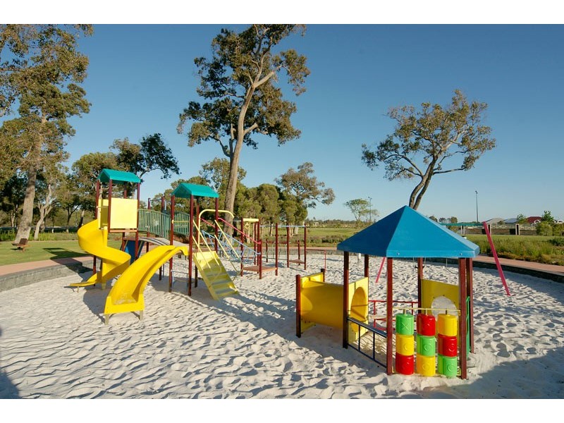 10 Gayze Retreat, Ravenswood WA 6208