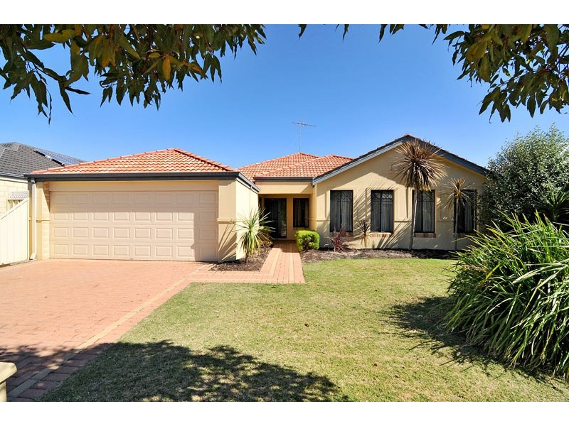 15 Vlamingh Gate, Dudley Park WA 6210