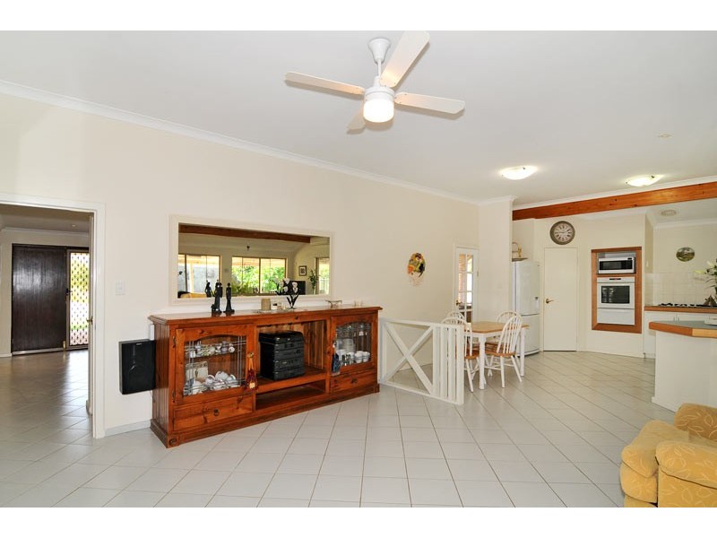 2 Turnberry Close, Meadow Springs WA 6210