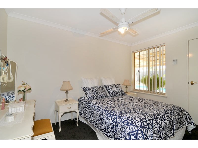 2 Turnberry Close, Meadow Springs WA 6210