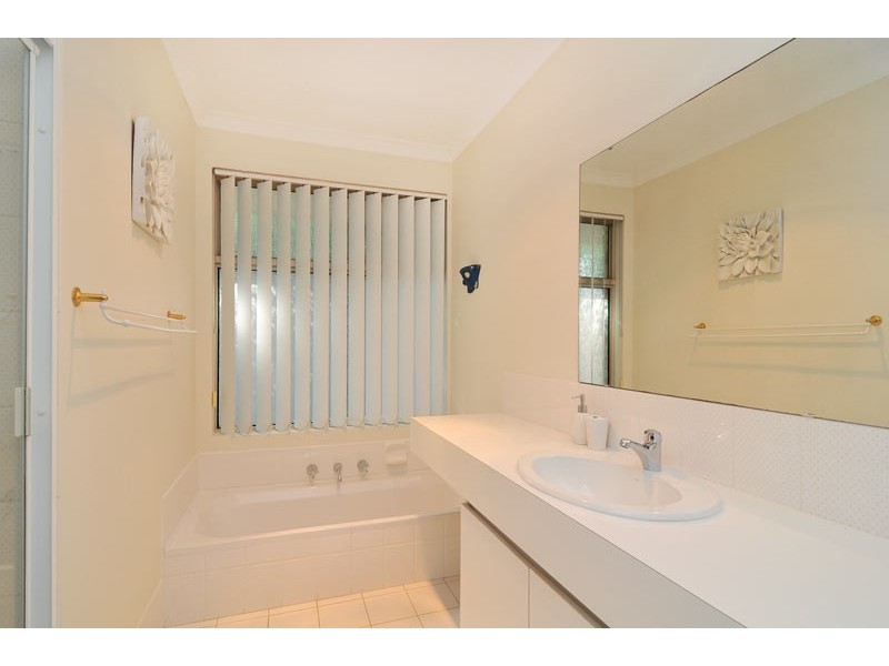 2 Turnberry Close, Meadow Springs WA 6210