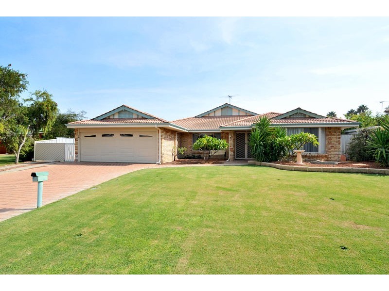 2 Turnberry Close, Meadow Springs WA 6210