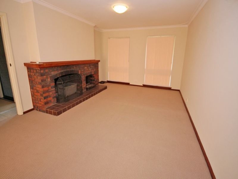 27 Sievewright Street, Silver Sands WA 6210