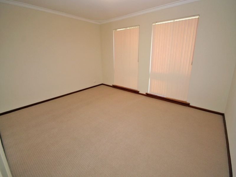 27 Sievewright Street, Silver Sands WA 6210