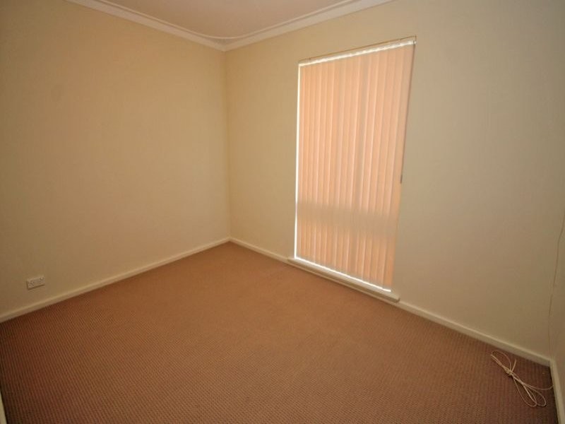 27 Sievewright Street, Silver Sands WA 6210