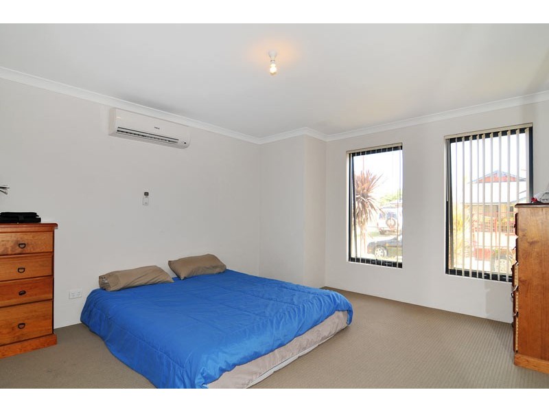 13 Moonbrook Way, Meadow Springs WA 6210