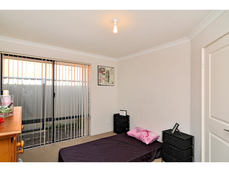 13 Moonbrook Way, Meadow Springs WA 6210