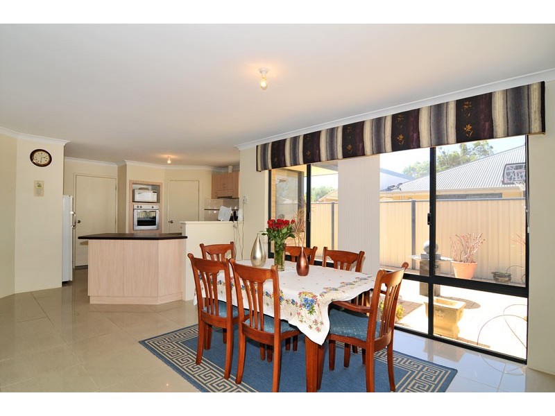29 Bellavista Pde, Meadow Springs WA 6210