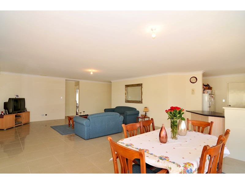 29 Bellavista Pde, Meadow Springs WA 6210