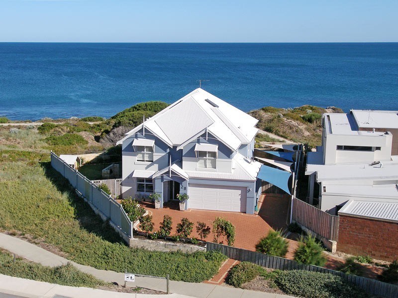 28 Hideaway Cove, Halls Head WA 6210