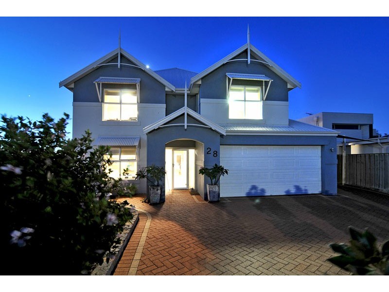 28 Hideaway Cove, Halls Head WA 6210