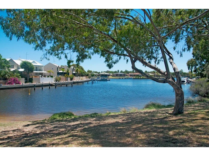 4 Bailey St, South Yunderup WA 6208