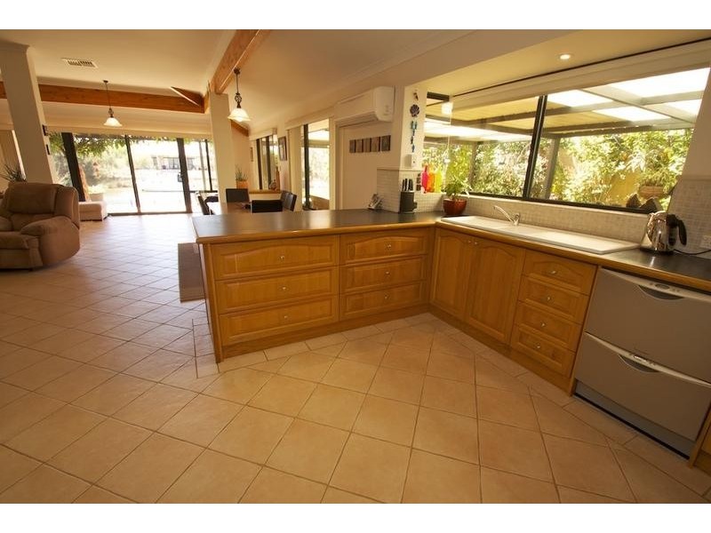 78 Heron Place, South Yunderup WA 6208