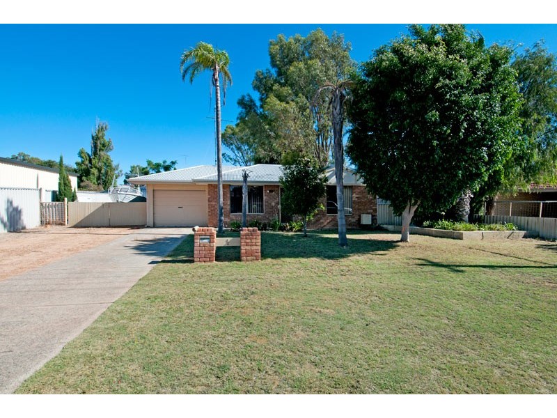 1 Dundas Place, Greenfields WA 6210