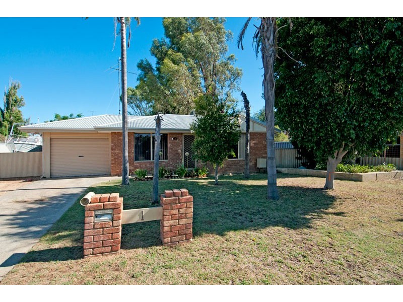 1 Dundas Place, Greenfields WA 6210