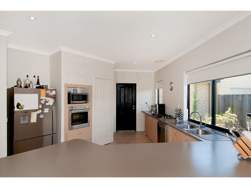 7 Cordia Way, Halls Head WA 6210