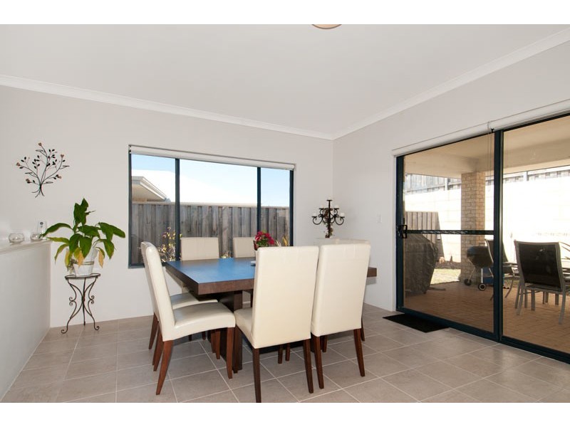 7 Cordia Way, Halls Head WA 6210