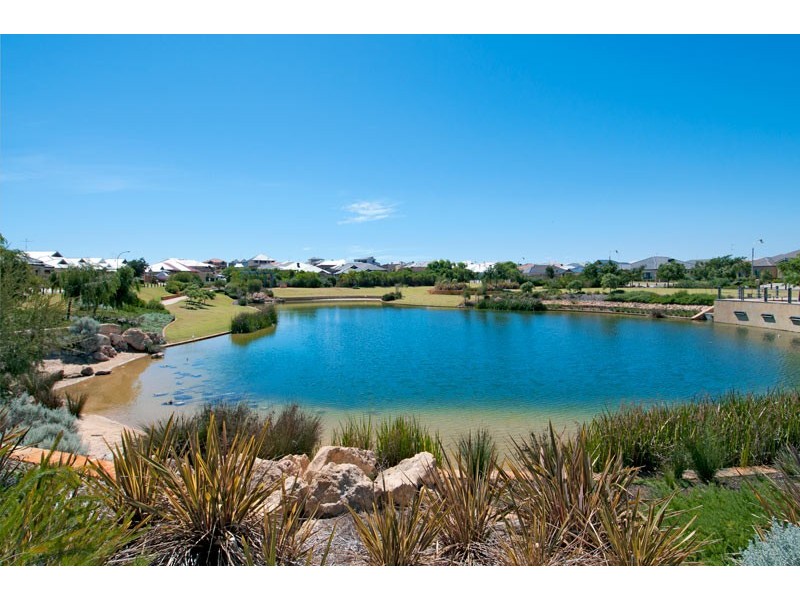 7 Cordia Way, Halls Head WA 6210