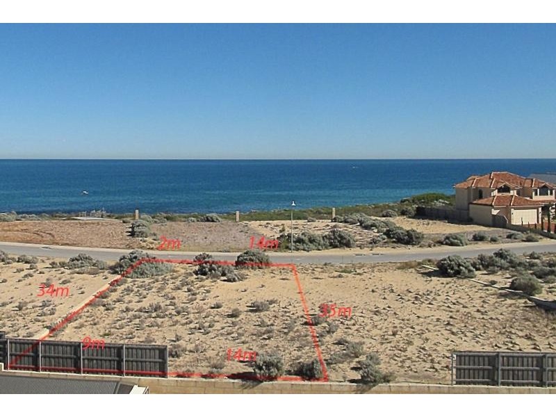 90 Boardwalk Blvd, Halls Head WA 6210