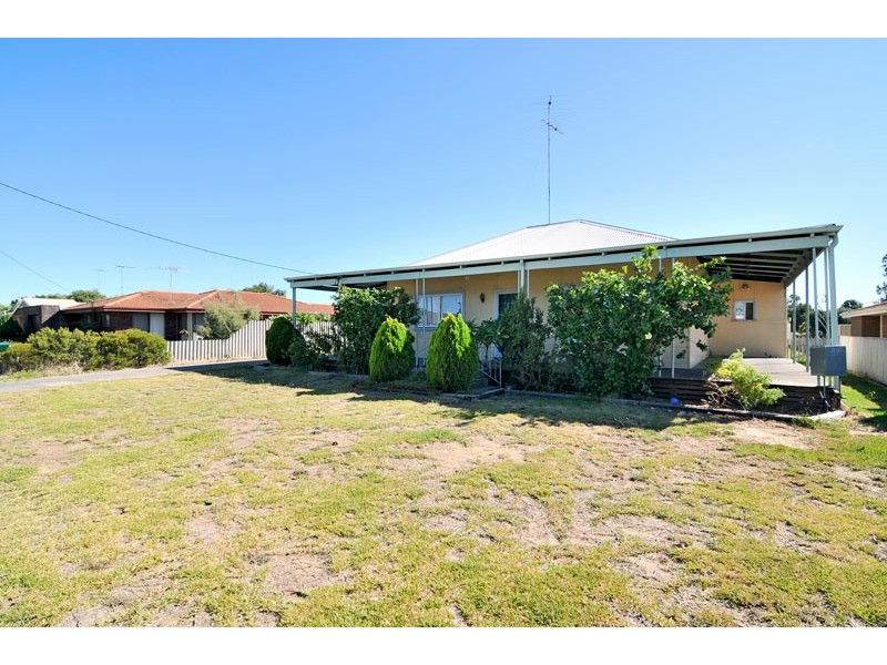 60 Boundary Road, Dudley Park WA 6210